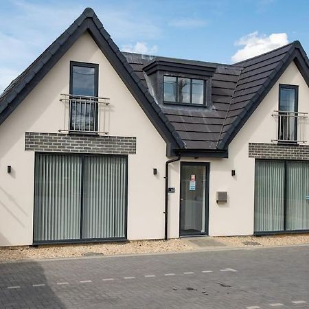 Rosey Lodge -1Bedroom Cousy Flat - Parking, Netflix, Wifi - Close To Blenheim Palace & Oxford - F5 Кидлингтон Экстерьер фото